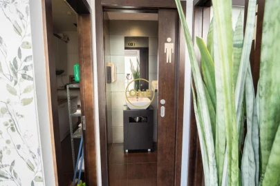 Loja para Trespasse em Paredes