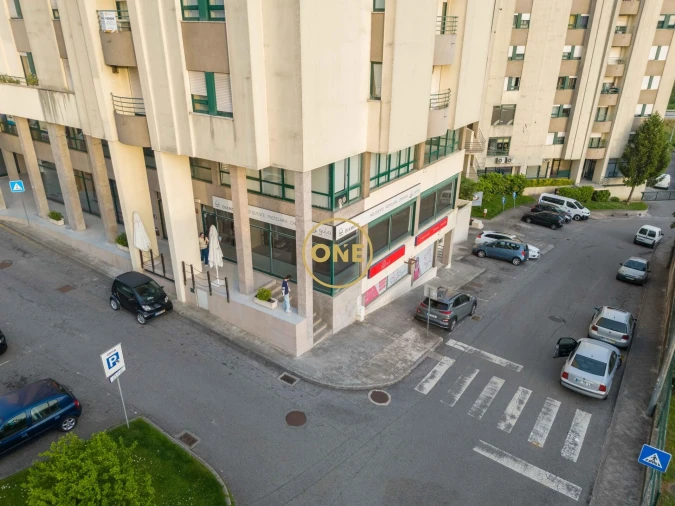 Loja para Trespasse em Paredes Foto 16