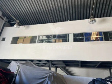 Armazém para Arrendamento em Almargem do Bispo, Pêro Pinheiro e Montelavar