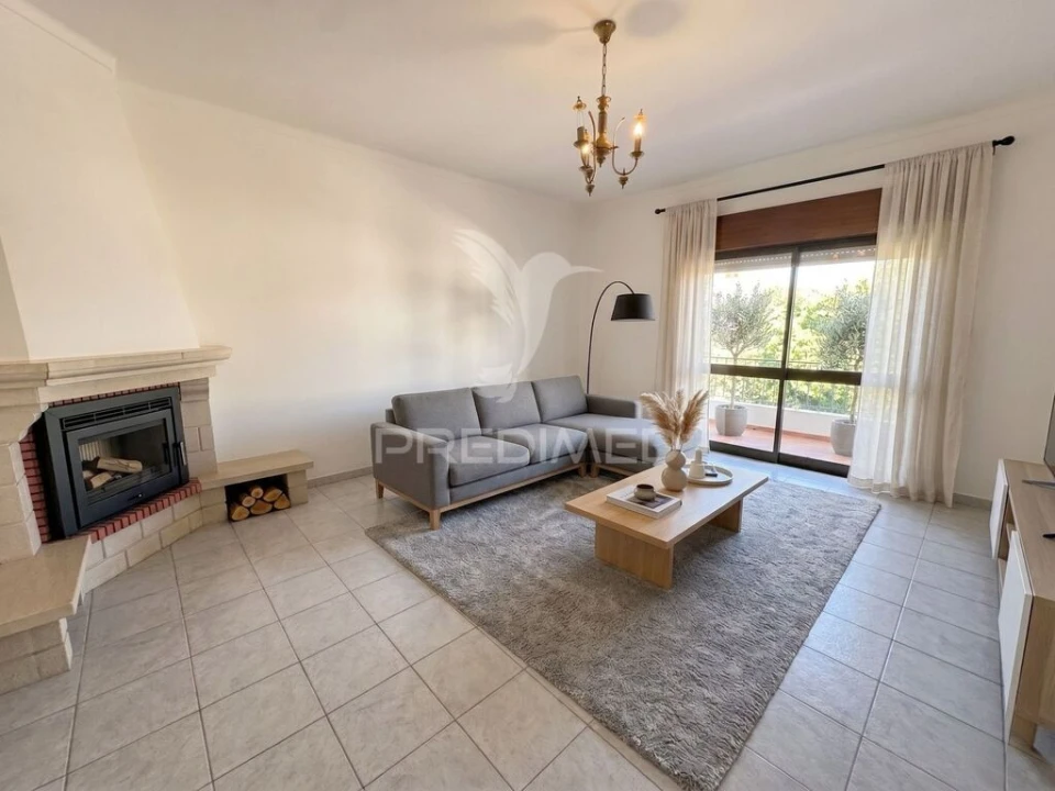 Apartamento T3 para Venda em Abrantes (São Vicente e São João) e Alferrarede Foto 1