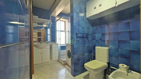 Apartamento T2 para Venda em Póvoa de Varzim, Beiriz e Argivai