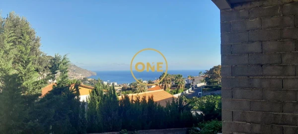 Moradia T3 para Venda em Santo Antonio