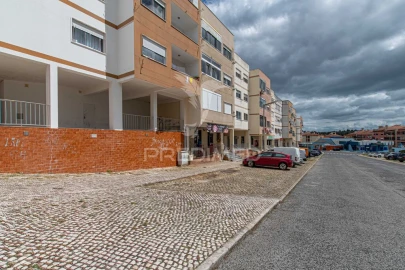 Apartamento T3 para Venda em Vialonga