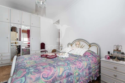 Apartamento T3 para Venda em Vialonga