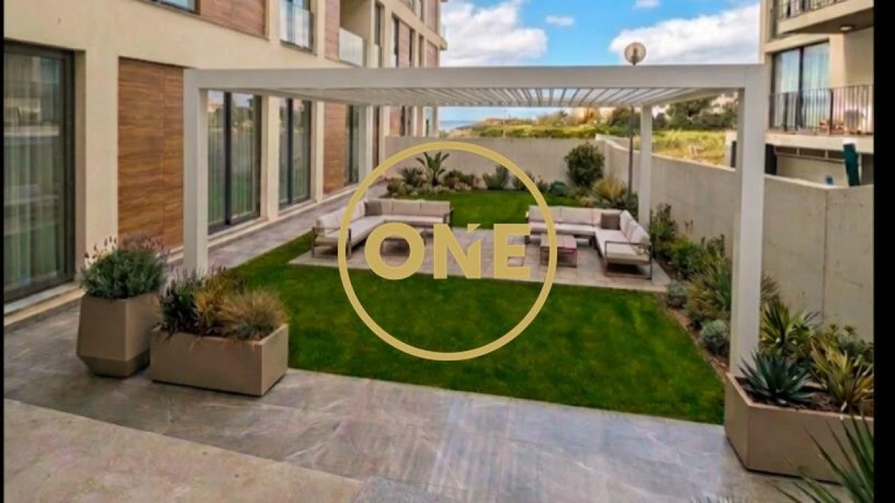 Apartamento T3 para Venda em Caniço Foto 2