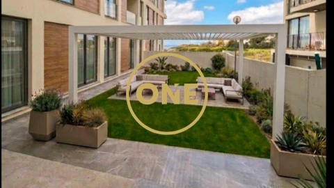 Apartamento T3 para Venda em Caniço