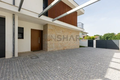 Moradia T4 para Venda em Palmeira