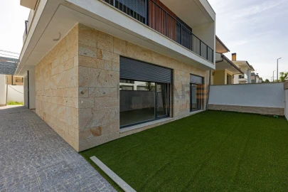 Moradia T4 para Venda em Palmeira