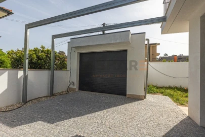 Moradia T4 para Venda em Palmeira