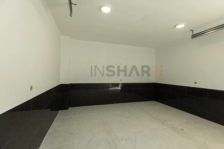 Moradia T4 para Venda em Palmeira Foto 47