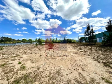 Terreno para Venda em Sabariz