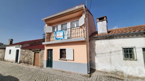 Moradia T3 para Venda em Ratoeira