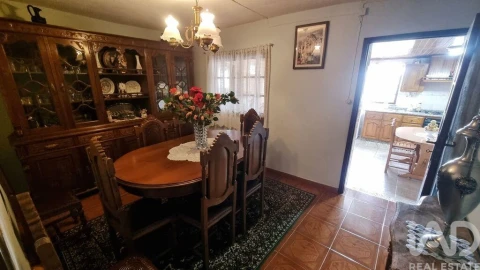 Moradia T3 para Venda em Ratoeira