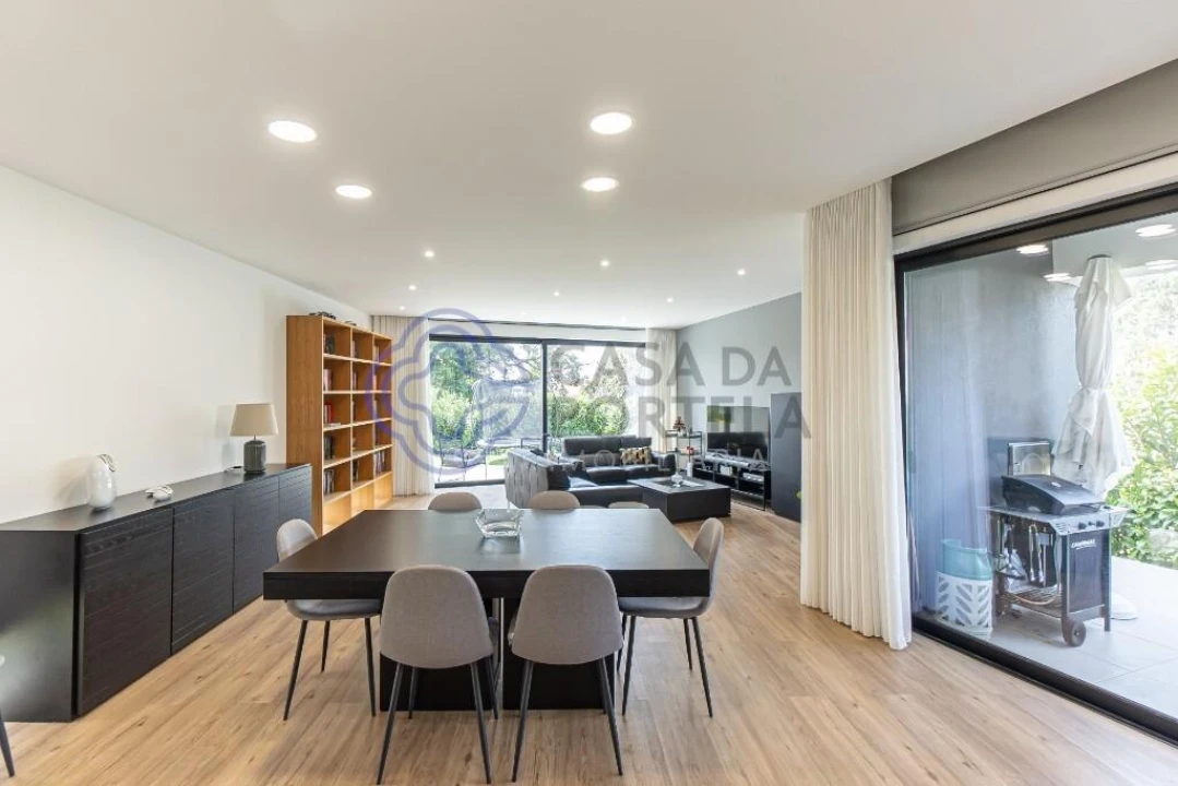 Moradia para Venda em Milheiros Foto 29