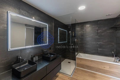 Moradia para Venda em Milheiros