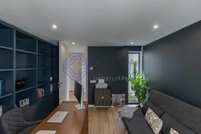 Moradia para Venda em Milheiros