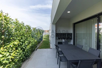 Moradia para Venda em Milheiros