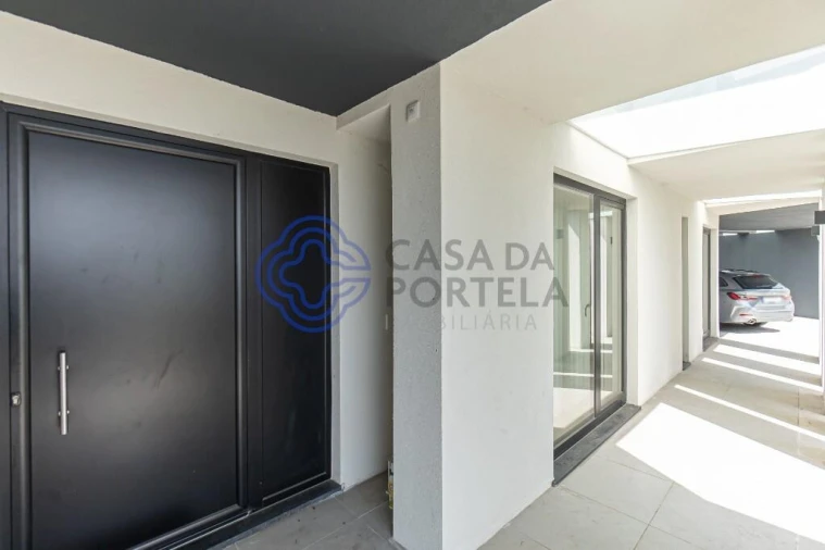 Moradia para Venda em Milheiros Foto 77