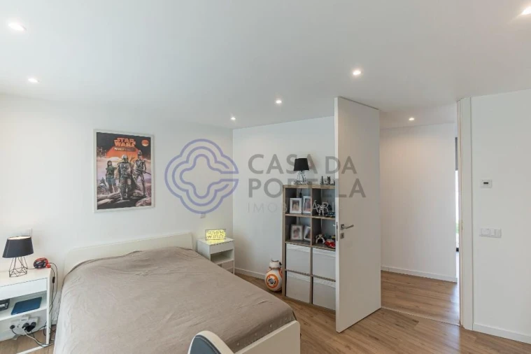 Moradia para Venda em Milheiros Foto 38