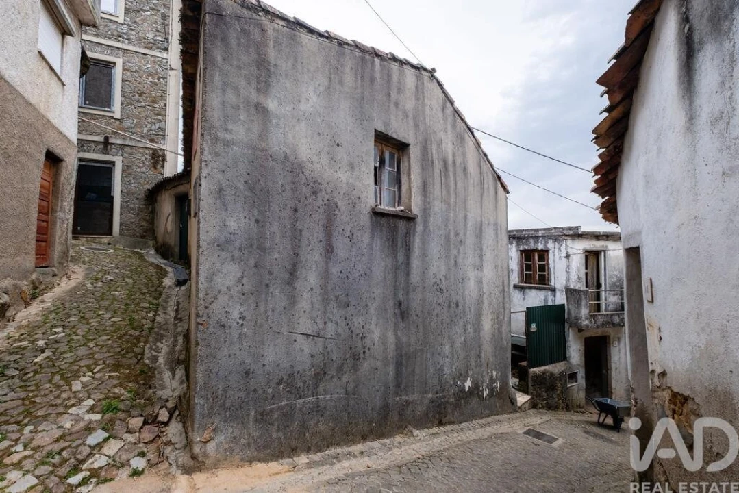 Moradia T2 para Venda em Penacova Foto 3