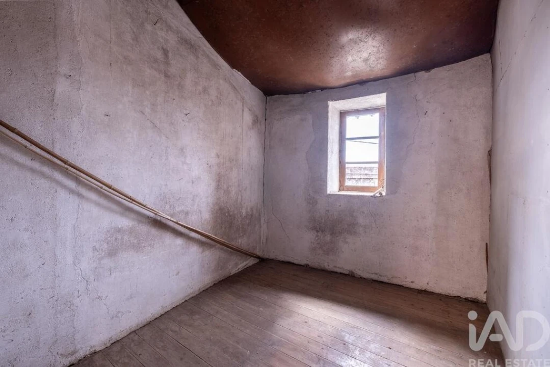 Moradia T2 para Venda em Penacova Foto 13