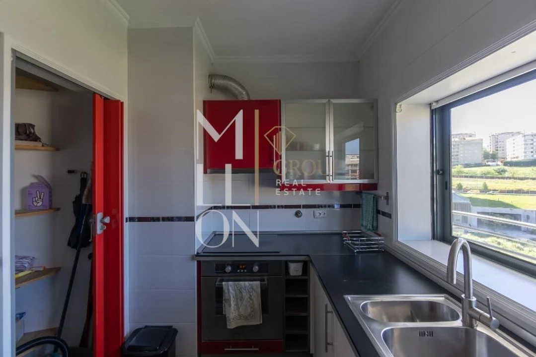 Apartamento T2 para Venda em Oliveira do Douro Foto 13