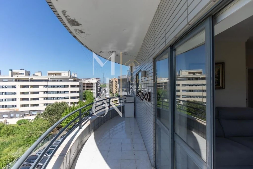 Apartamento T2 para Venda em Oliveira do Douro Foto 28