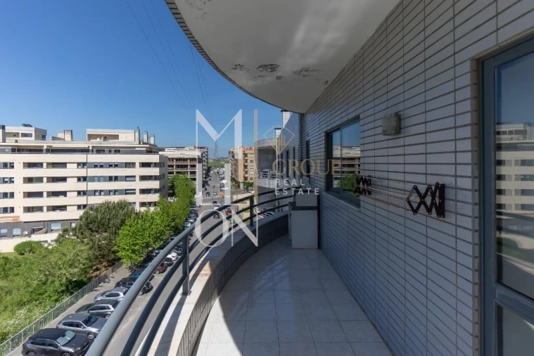 Apartamento T2 para Venda em Oliveira do Douro Foto 29