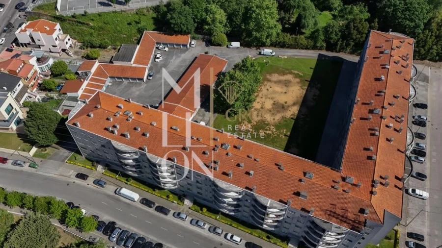 Apartamento T2 para Venda em Oliveira do Douro Foto 42