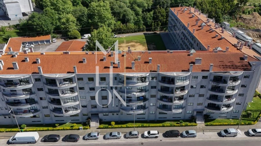 Apartamento T2 para Venda em Oliveira do Douro Foto 41