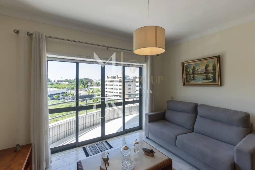 Apartamento T2 para Venda em Oliveira do Douro Foto 7