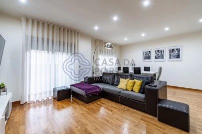 Moradia T3 para Venda em Gondomar (São Cosme), Valbom e Jovim