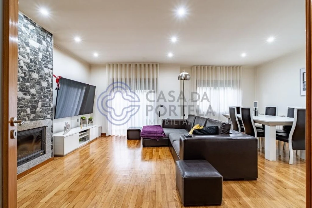 Moradia T3 para Venda em Gondomar (São Cosme), Valbom e Jovim Foto 1