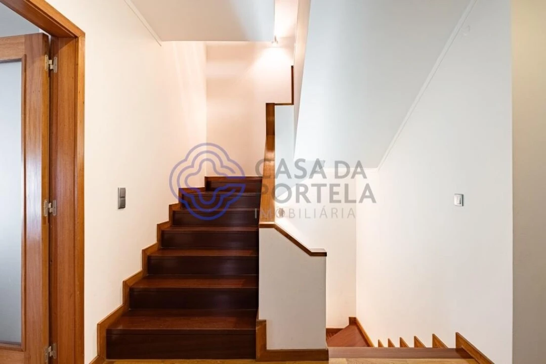 Moradia T3 para Venda em Gondomar (São Cosme), Valbom e Jovim Foto 24