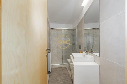 Apartamento T3 para Venda em Aver-O-Mar, Amorim e Terroso