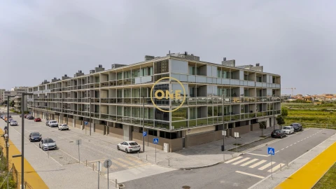 Apartamento T3 para Venda em Aver-O-Mar, Amorim e Terroso