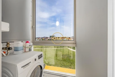 Apartamento T3 para Venda em Aver-O-Mar, Amorim e Terroso