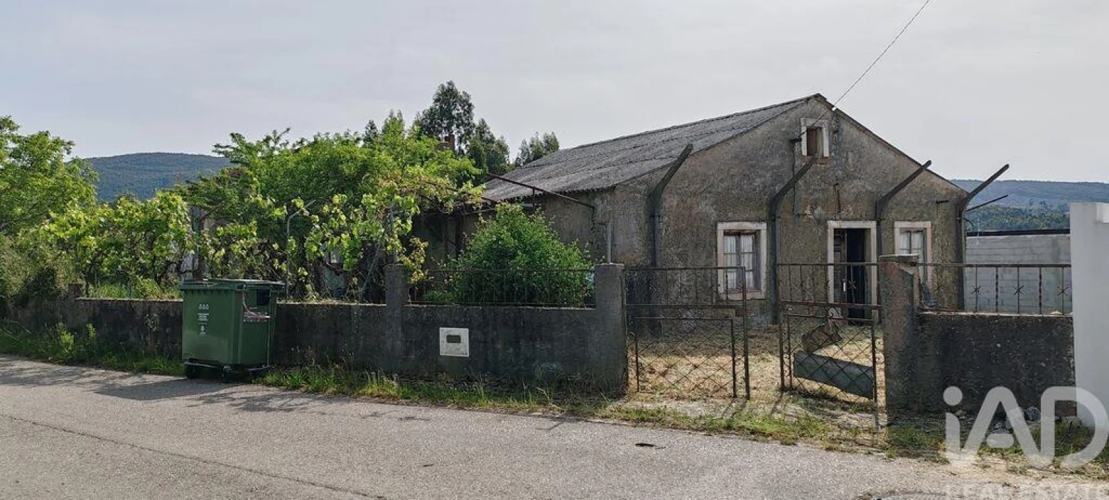 Moradia T2 para Venda em Avelar Foto 1