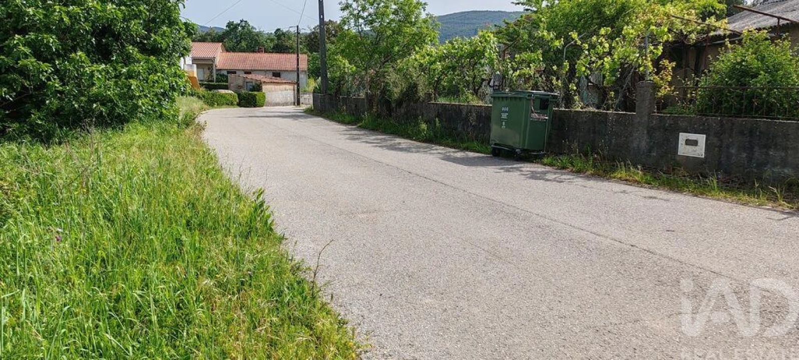 Moradia T2 para Venda em Avelar Foto 33