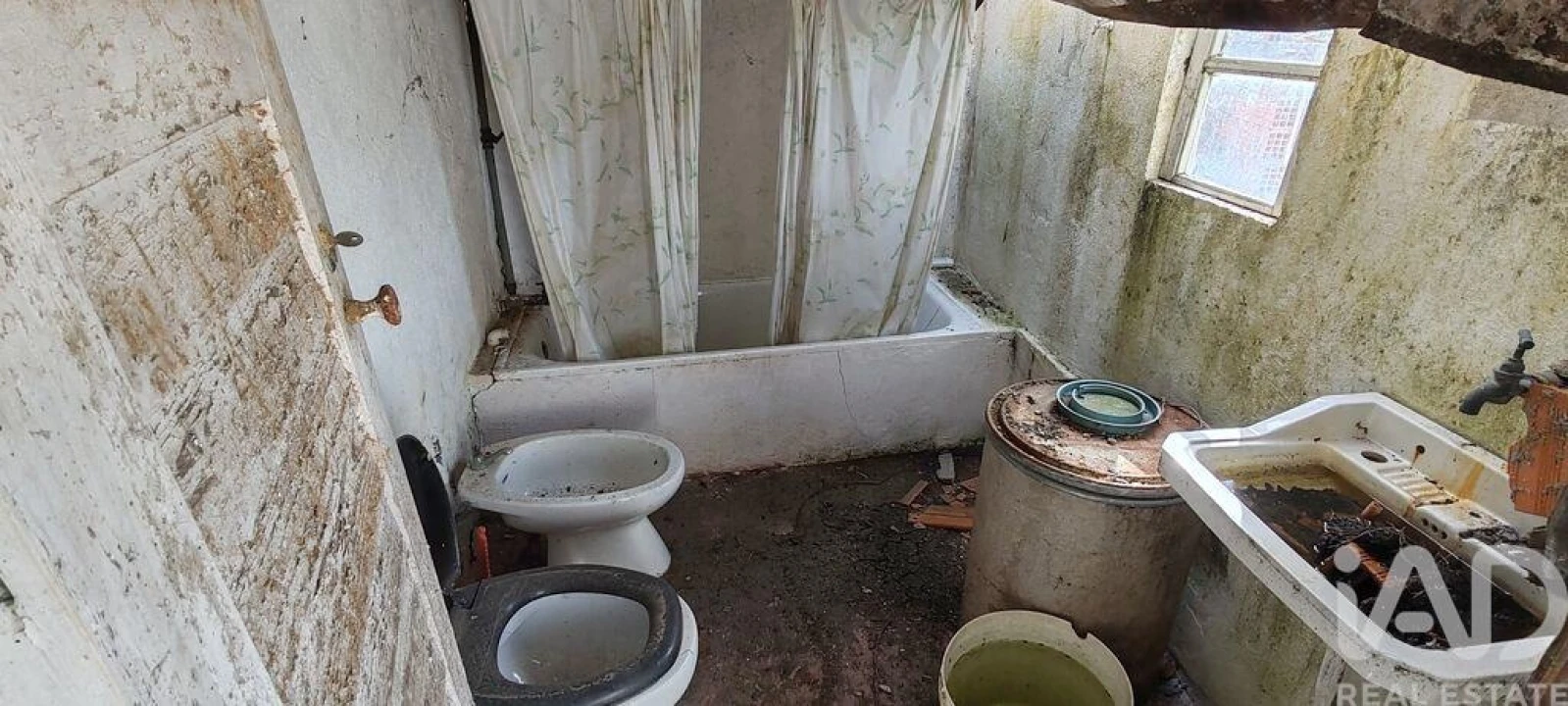 Moradia T2 para Venda em Avelar Foto 32