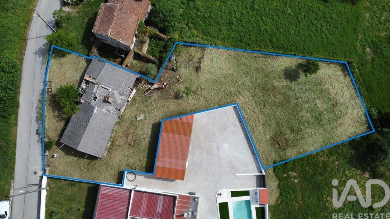 Moradia T2 para Venda em Avelar Foto 11