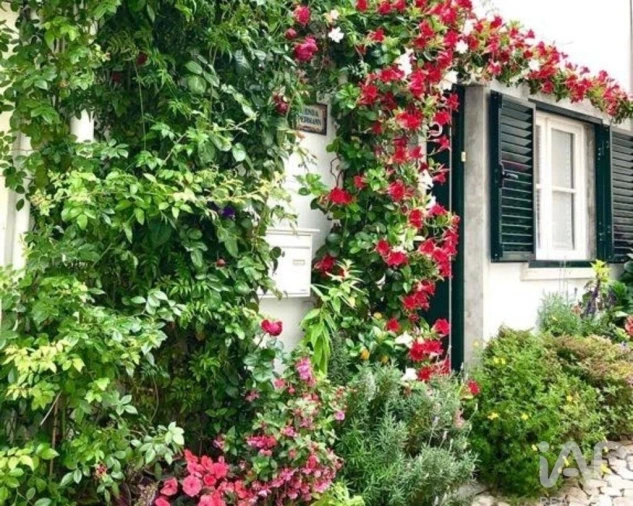 Moradia T2 para Venda em Cascais e Estoril