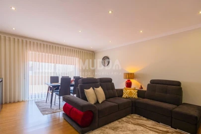 Apartamento T2 para Venda em Nogueira da Regedoura