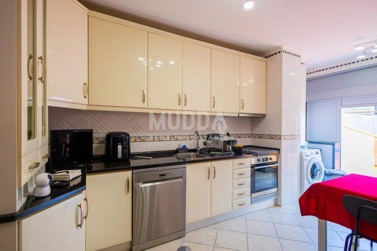 Apartamento T2 para Venda em Nogueira da Regedoura Foto 10