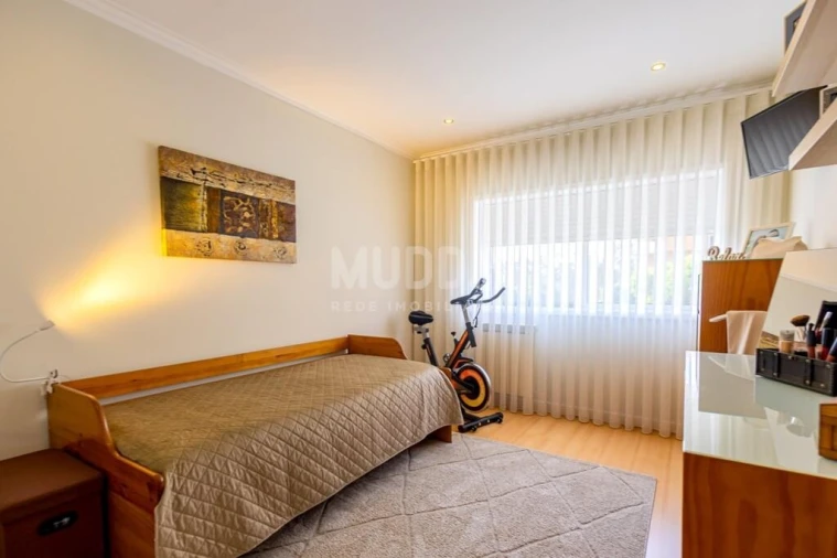 Apartamento T2 para Venda em Nogueira da Regedoura Foto 23