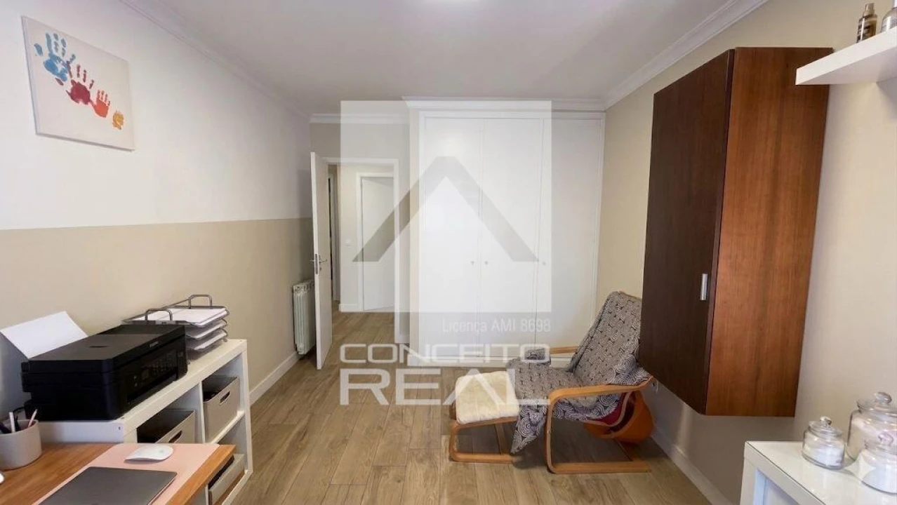 Apartamento T3 para Venda em Valongo Foto 27