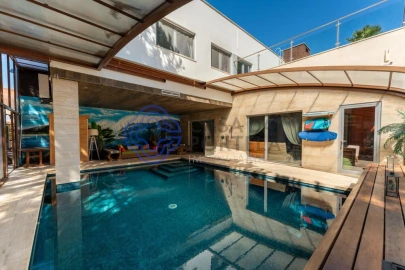 Moradia T5 para Venda em Cascais e Estoril