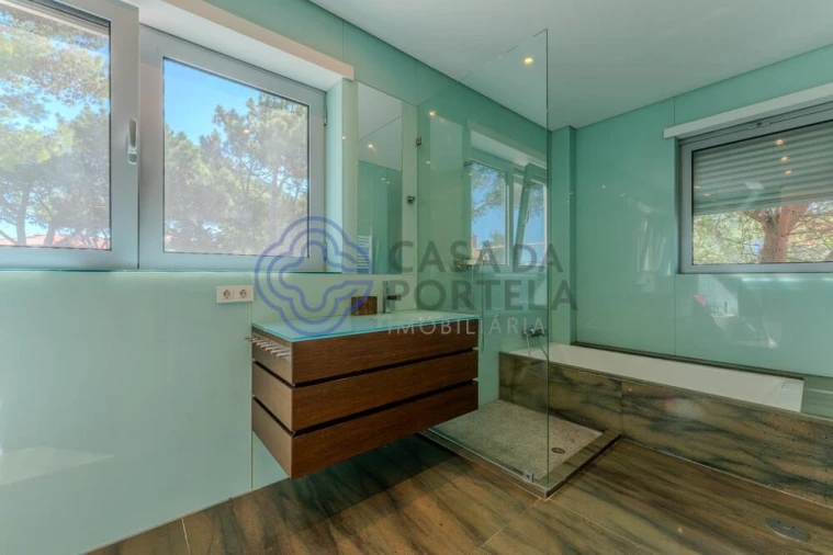 Moradia T5 para Venda em Cascais e Estoril Foto 27