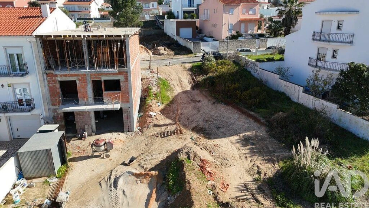 Moradia T3 para Venda em Rio Maior Foto 28