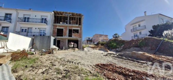 Moradia T3 para Venda em Rio Maior